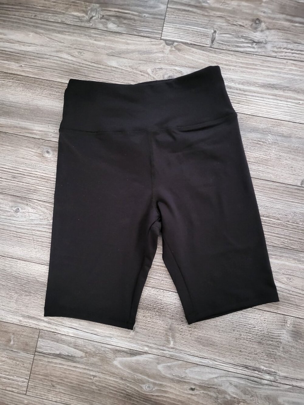 NWT Forever 21 High-Rise Biker Shorts Black Size S